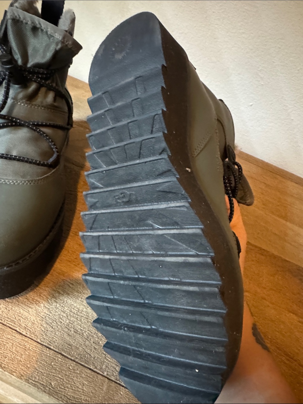 UGG Olive Green Platform Lace-Up Winter Boots - Picture 7 of 7